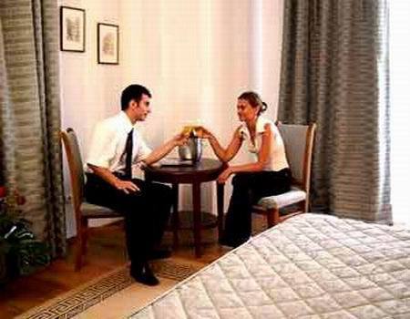 Hotel Piccolo Mondo ブカレスト 部屋 写真